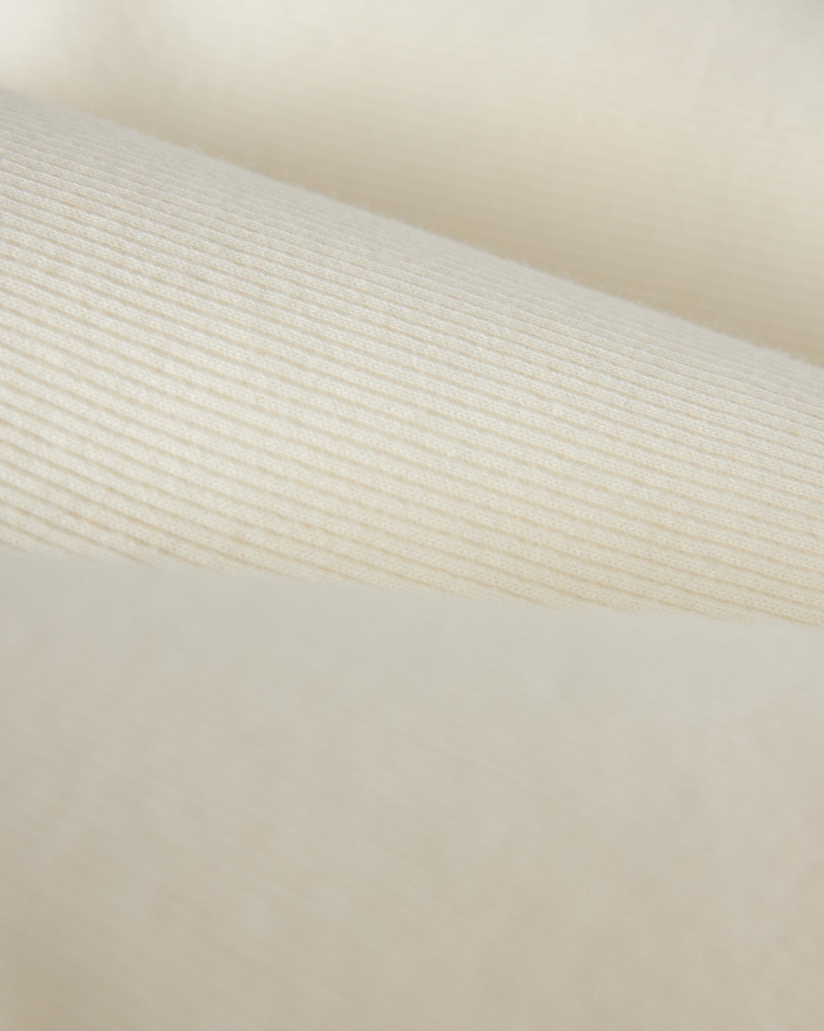 The Syros Fitted Tee - Shell - Dandy Del Mar