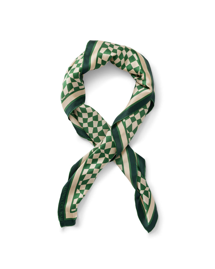 scarf of dandydel with squares of green and white